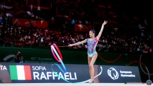 raffaeli sofia ita sfe03259 copia simone ferraro ph